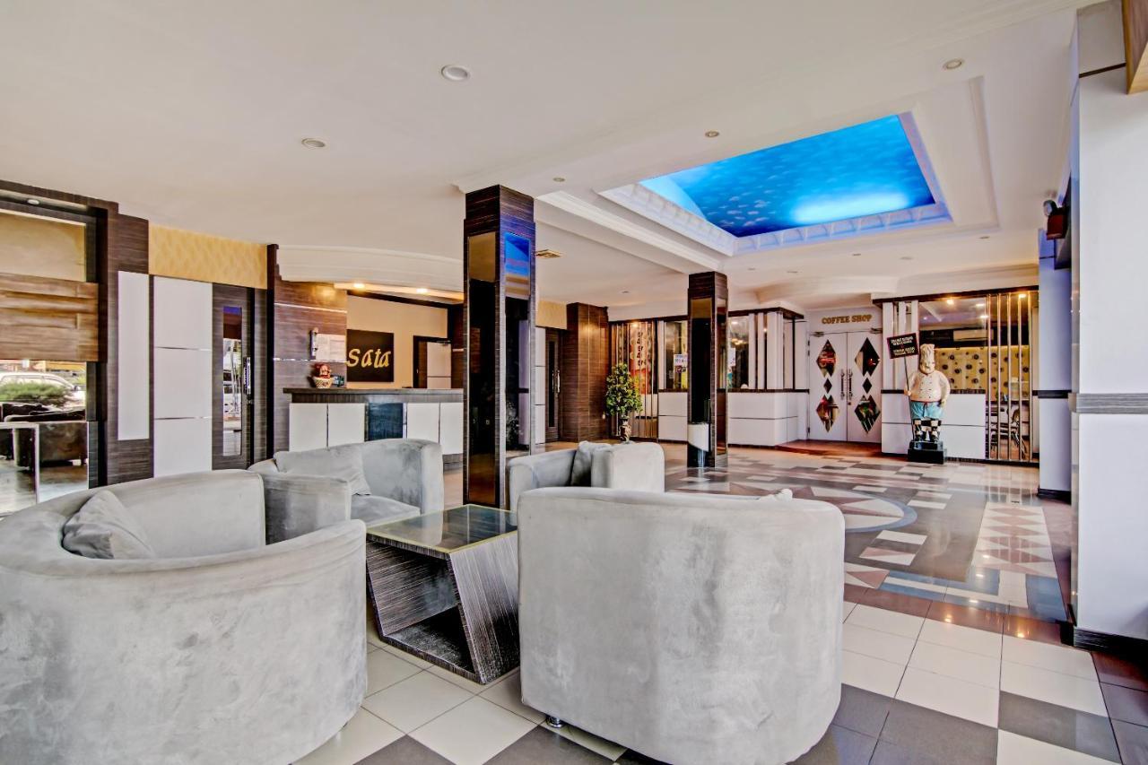 OYO 90697 Hotel Wisata Dumai Bagian luar foto