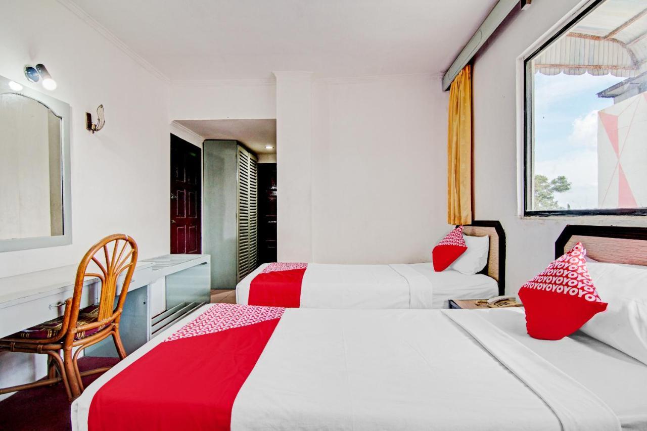 OYO 90697 Hotel Wisata Dumai Bagian luar foto