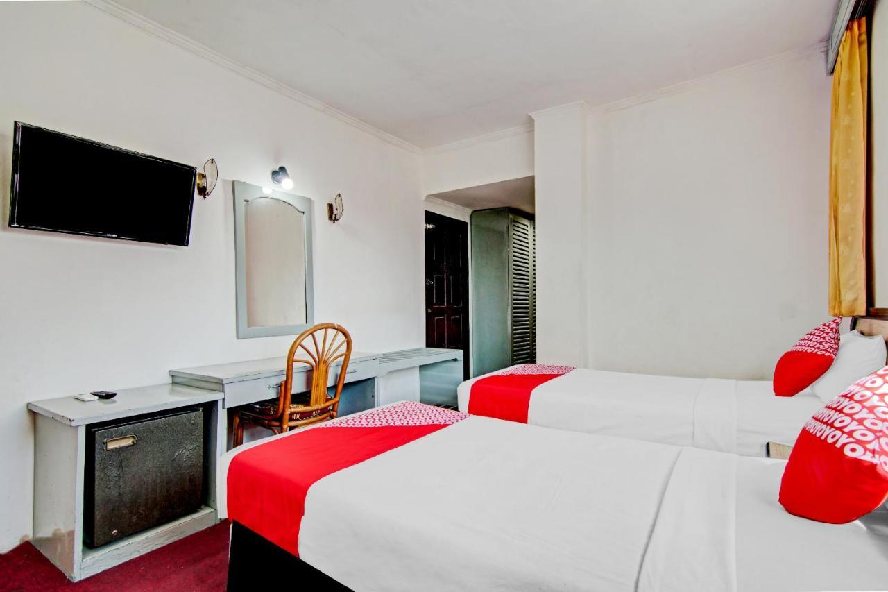 OYO 90697 Hotel Wisata Dumai Bagian luar foto