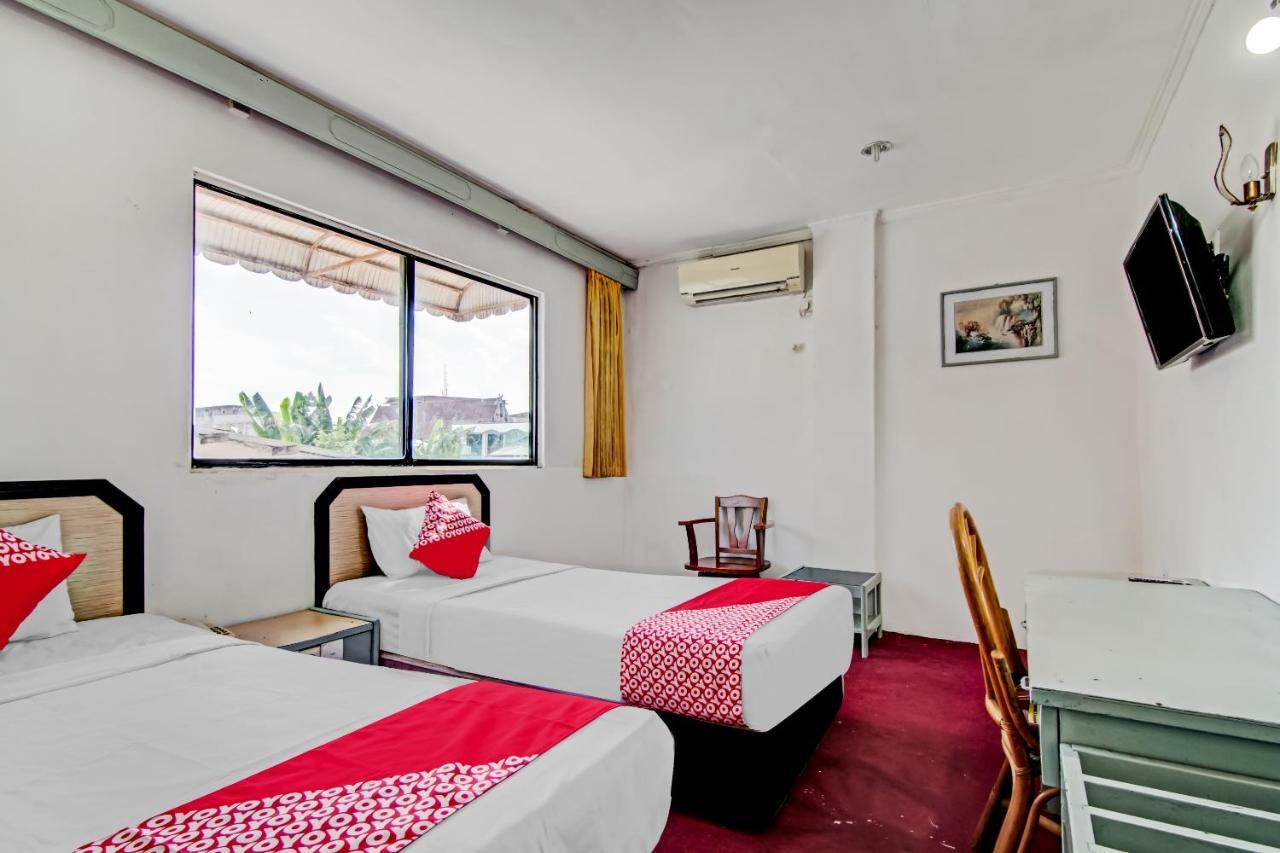 OYO 90697 Hotel Wisata Dumai Bagian luar foto