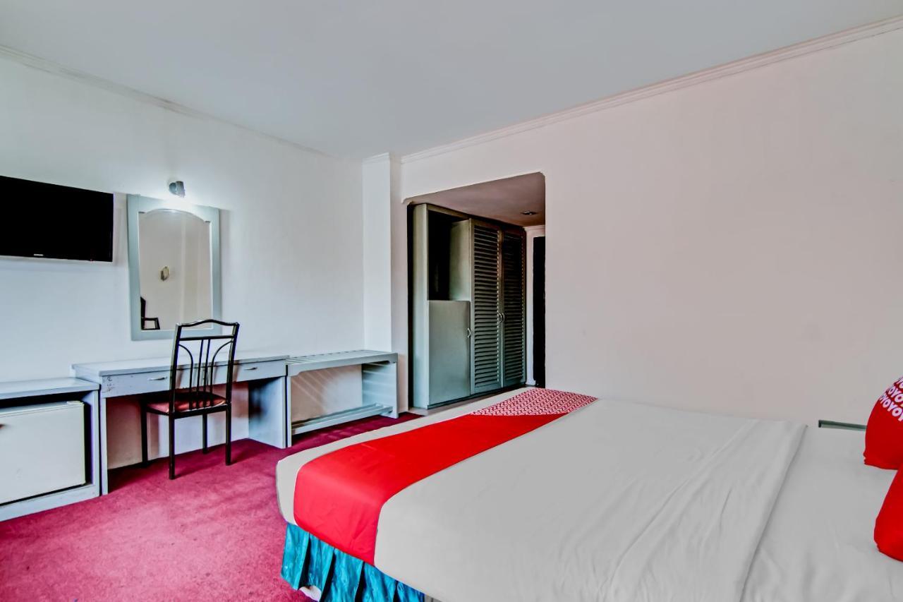 OYO 90697 Hotel Wisata Dumai Bagian luar foto