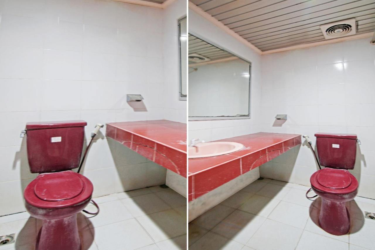 OYO 90697 Hotel Wisata Dumai Bagian luar foto
