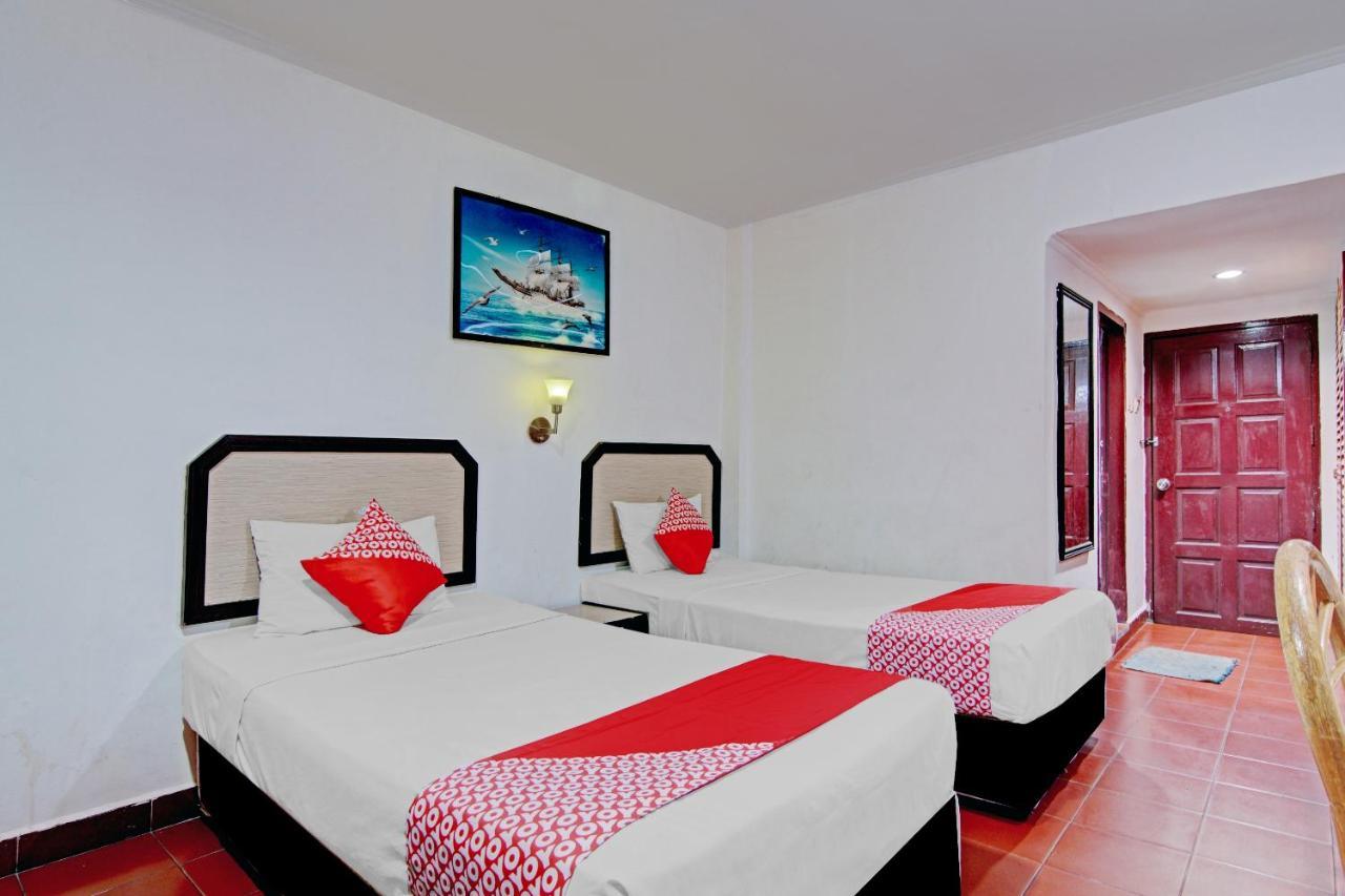 OYO 90697 Hotel Wisata Dumai Bagian luar foto